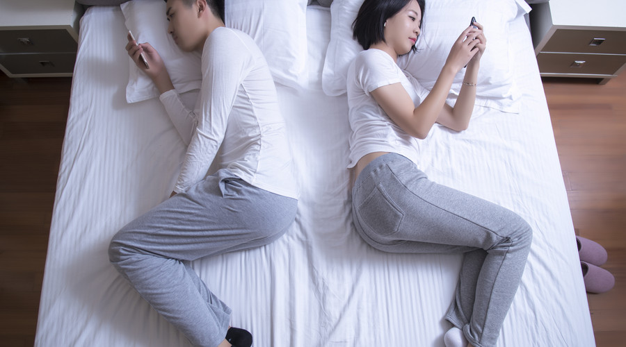 夫妻共同财产未经一方同意怎么处理